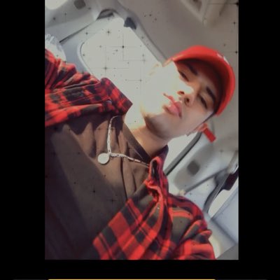 SheldonAllstar1's tweet photo. #NewProfilePic https://t.co/uKiUyguaEH
