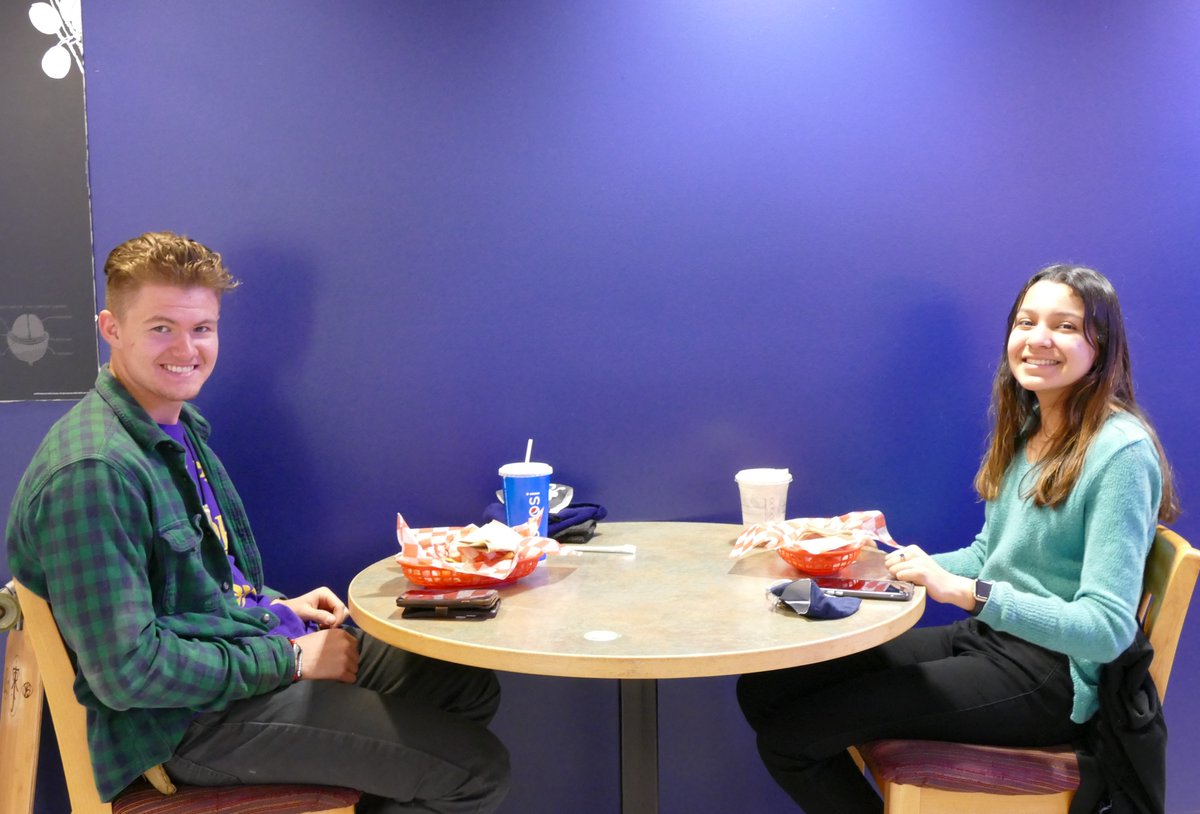 eoumountaineers's tweet image. Dining in at Mac&apos;s Grill and Mountie Cafe! 🍽️ 💙 💛 #oncampusdining #EasternEdge #inpersonclasses