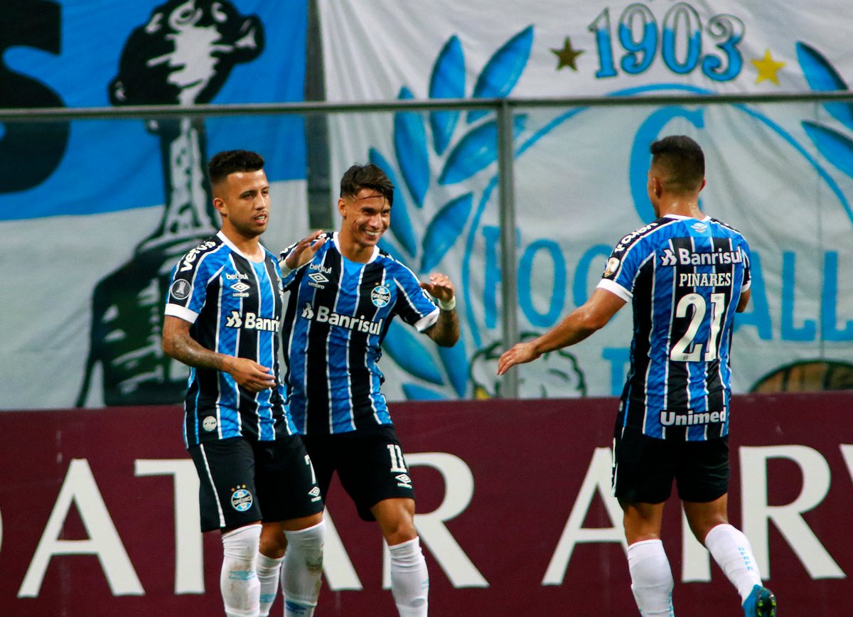 Гремио (порту-алегри). Йоветич футболист. Гояс (футбольный клуб). Футболист гремио. Гремио (порту-алегри).