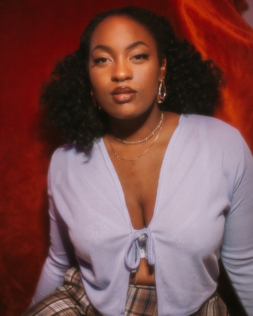 ally_bae's tweet photo. Hi I’m Ally, a Mexican and Black queer woman photographer based in Chicago ✨ Here are some examples of my more recent work, check out my website https://t.co/DsnIhrIfwS RT this please 🥰 I’m tryin to stay booked and busy this summer! https://t.co/dsIp8VNUzg