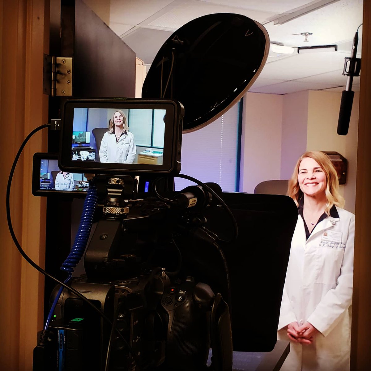 NirajChavanMD's tweet photo. So thankful to this amazing group for participating in these #patienteducation videos that we are producing for an ongoing research project on #PretermBirthPrevention
#impsci #virtuallearning
#TeamScience
#BehindtheScenes
@ResearchKY @universityofky @UK_HealthCare @UK_CCTS https://t.co/f5zbp8RyYd