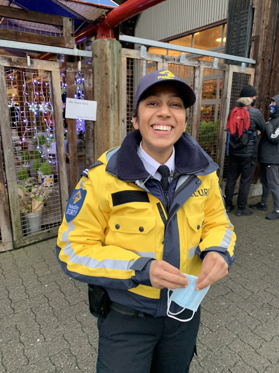PaladinIain's tweet photo. I’m a bit late to the party, but here are some pics of the wonderful women I work with at @PaladinSecurity!!! https://t.co/mdlxthIsDS