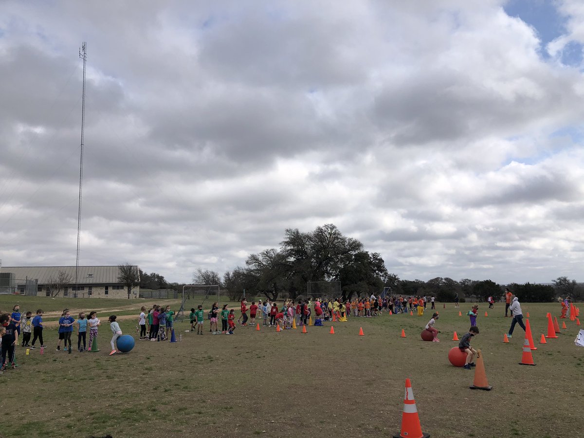 Field Day Fun!  All grade levels had a lot of fun today! #beDSE