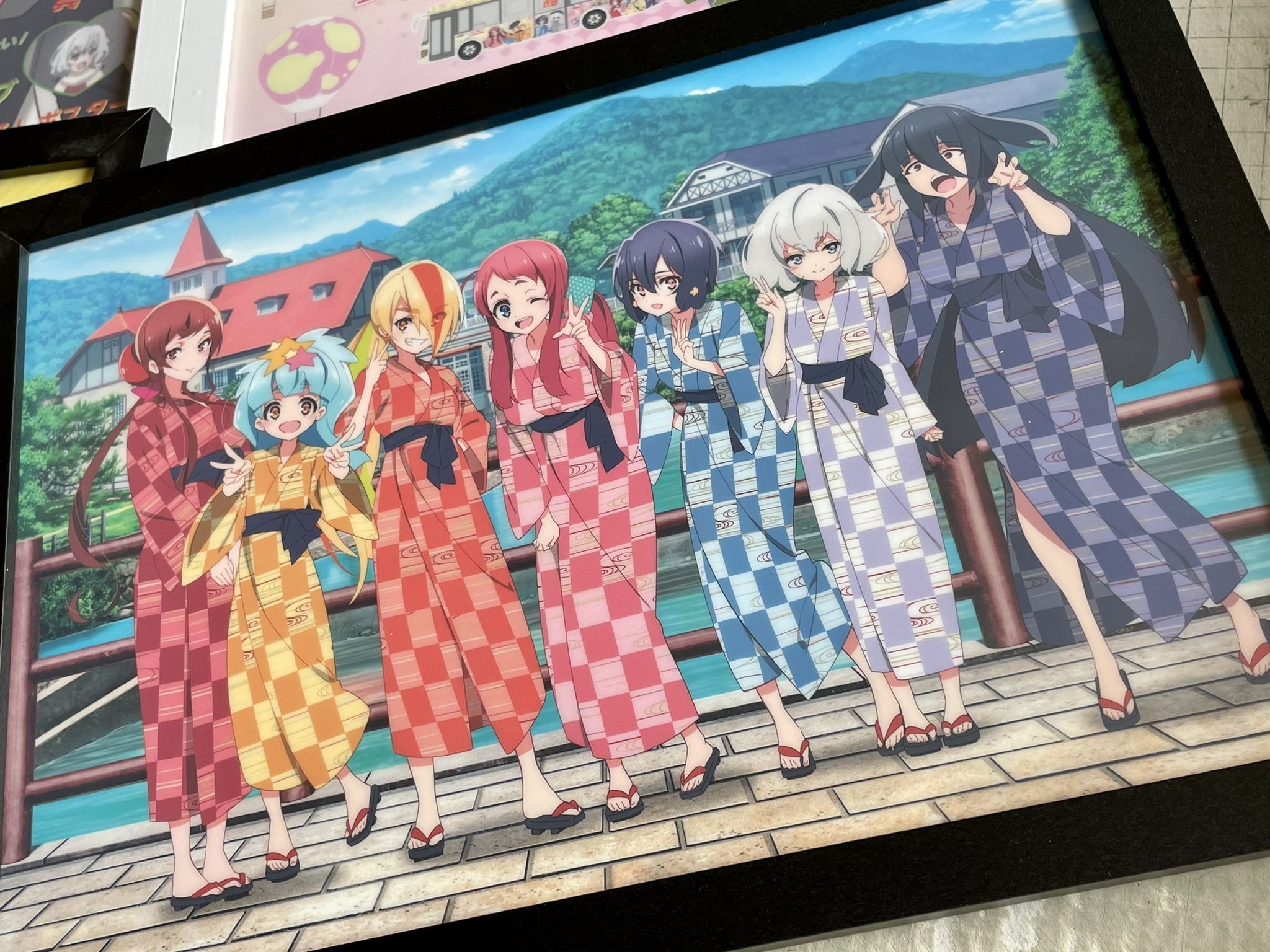 とま ダイソーでクリアファイル対応フォトフレーム買ってきた これはすげー アクリルに保護フィルムついてるけど 剥がずにそのまま使うと ノングレアみたいな感じになるので良き良きー ゾンビランドサガ T Co Rkozzybq6i Twitter