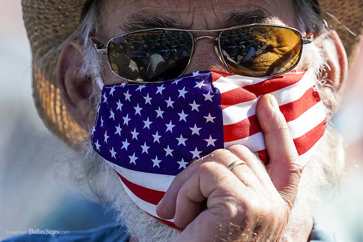 Smiley Pool tweet media