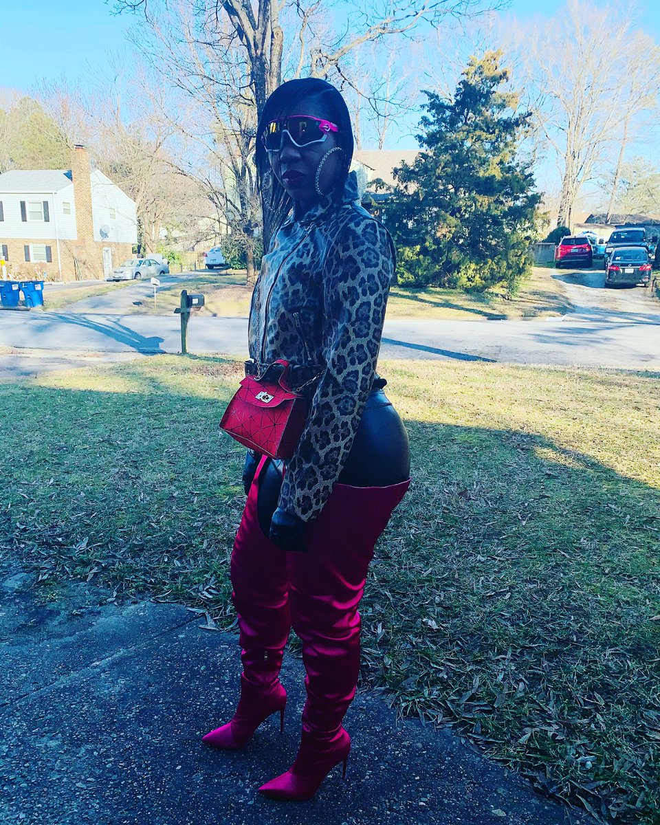 fashion_ill's tweet image. #ootdguide follow me on instagram @blackchanel8