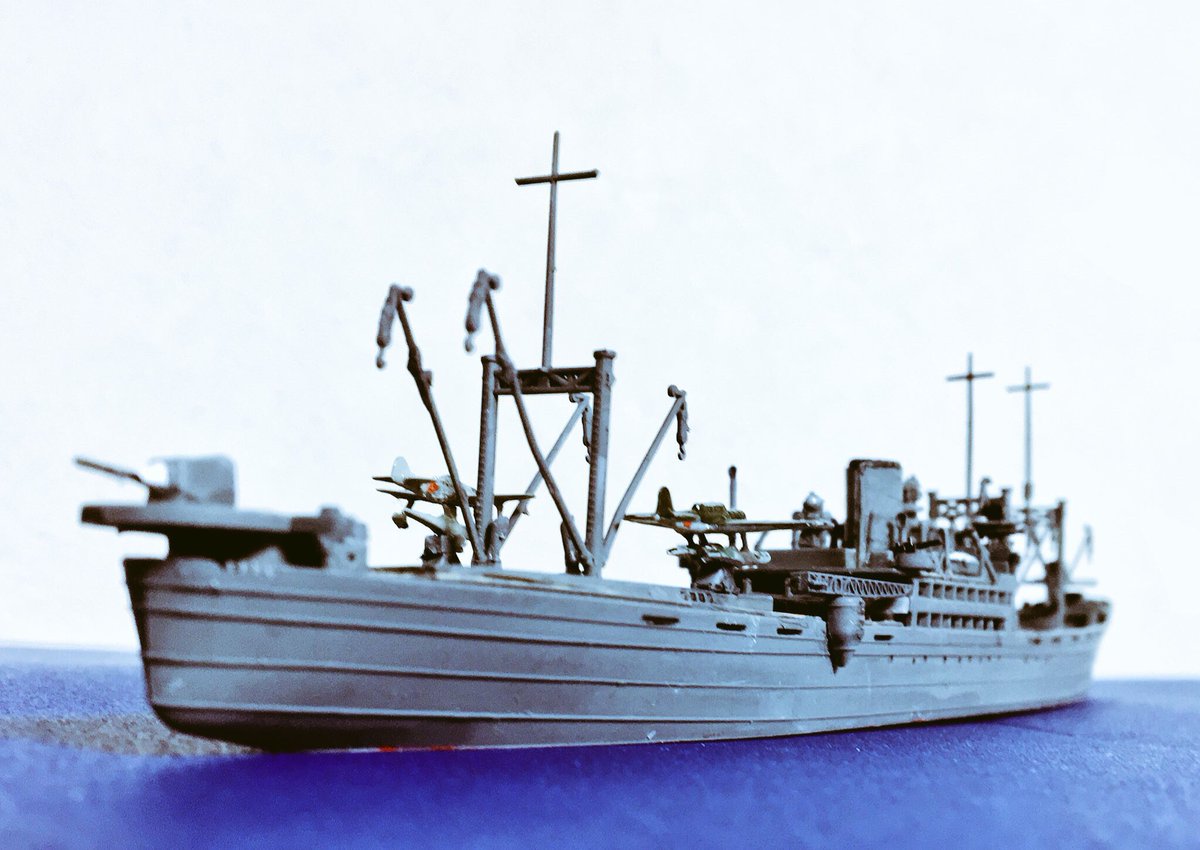 メメ八郎 on Twitter