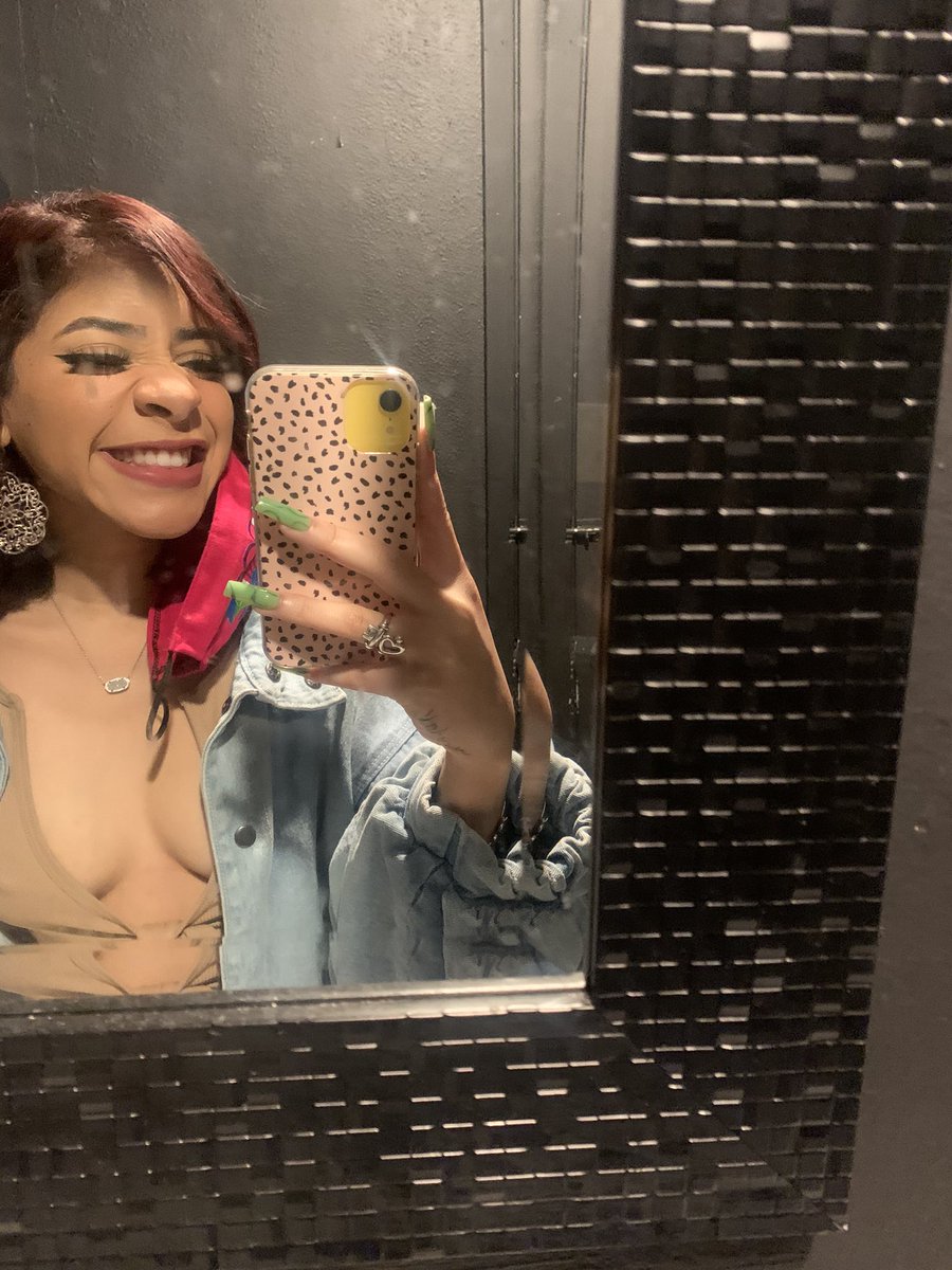 meeuuuhhhhh's tweet photo. happy bday to me #finally20 ☯️🤍 https://t.co/LG4fWpzDPm