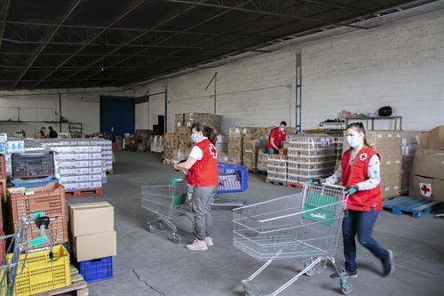 El número de cordobeses que precisan alimentos durante el año de la pandemia aumenta un 22% dlvr.it/RvNtdP