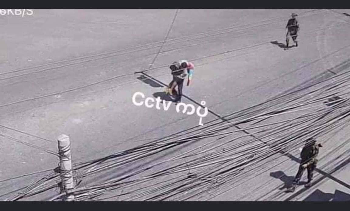 NNThu4's tweet photo. Illegal Killing in Prison; 20-year old protester was arrested on Mar 5 . He was shot in leg as U see in CCTV image, Soldier carried his wounded body n did not give medical treatment in custody. He was dead  5 days ago.

STOP ONSLAUGHT
#Mar11Coup
#WhatsHappeningInMyanmar https://t.co/HFkEmWQkRO