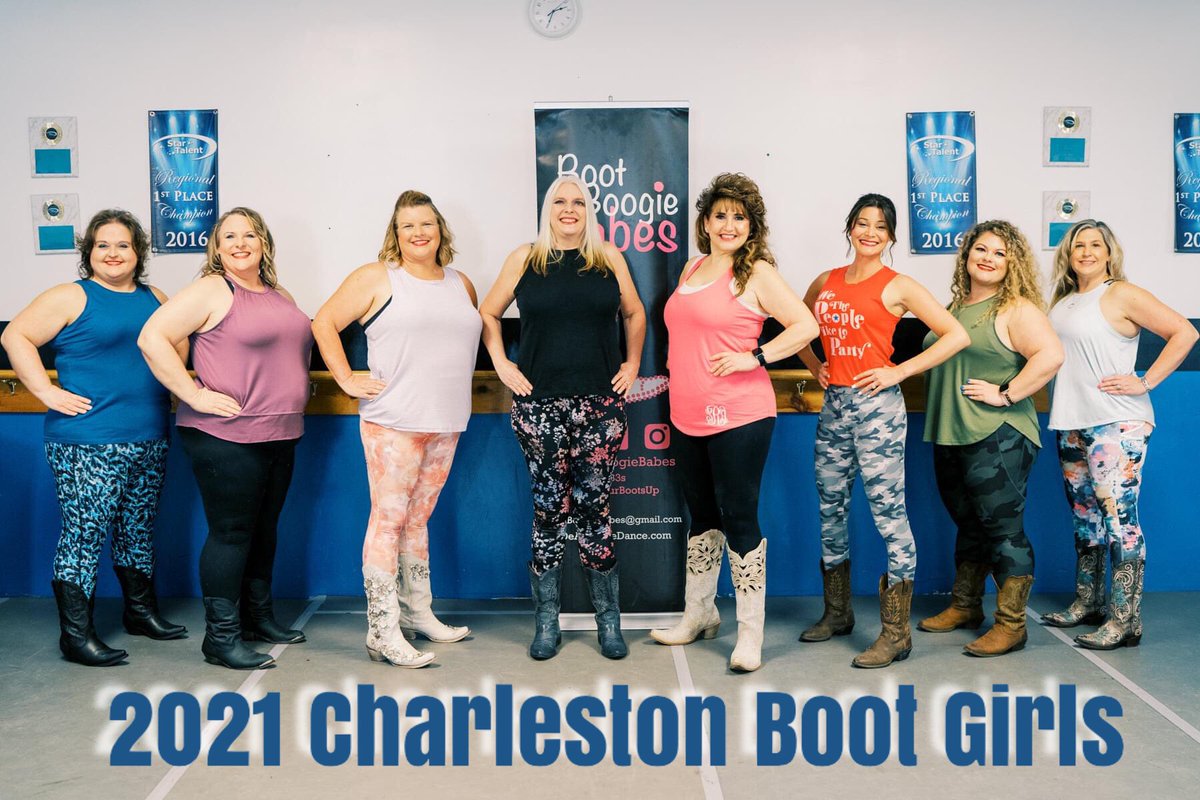 boot_girls's tweet photo. 2021 Charleston Boot Girls 💙💃🏼 https://t.co/Czqc1XSQ8i