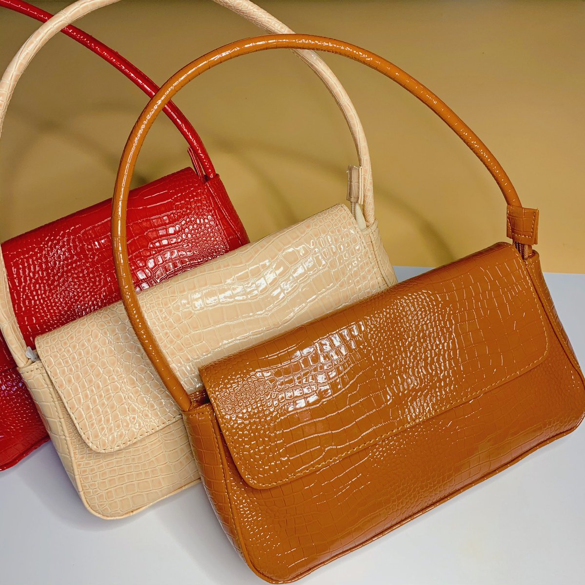 imwithyoufrvr's tweet photo. New in: Meet our newest product, Maxene! Perfect add-ons to your favorite #Adelai 😍 Get her UP TO 10% OFF! Swear, you’ll love it too as we do! 🧡

https://t.co/MHLv7svKBN
Material: Synthetic Croco
#supportlocalph #ShopLocal #ShopeePH #supportsmallbusiness https://t.co/sCsrIgJeBe