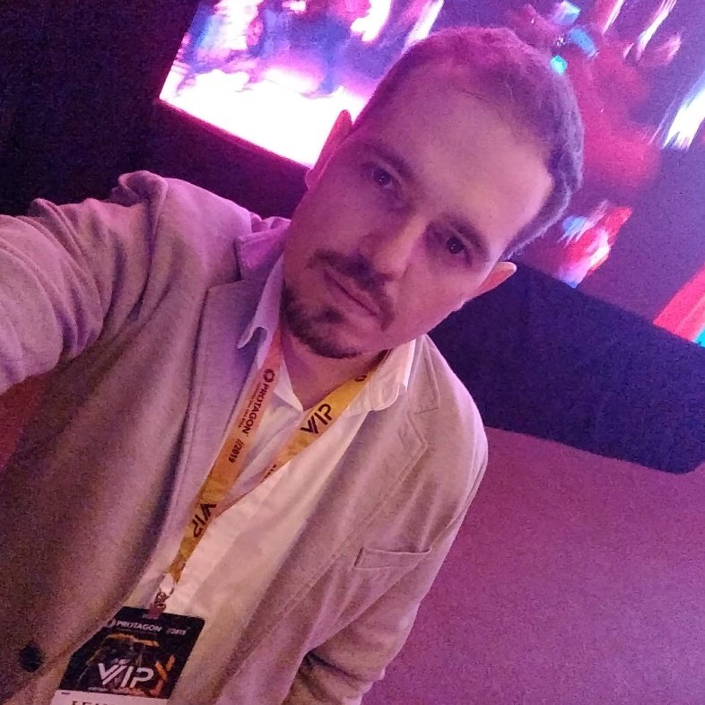 Leandro36560244's tweet photo. #NewProfilePic https://t.co/rwaW2OfIWt