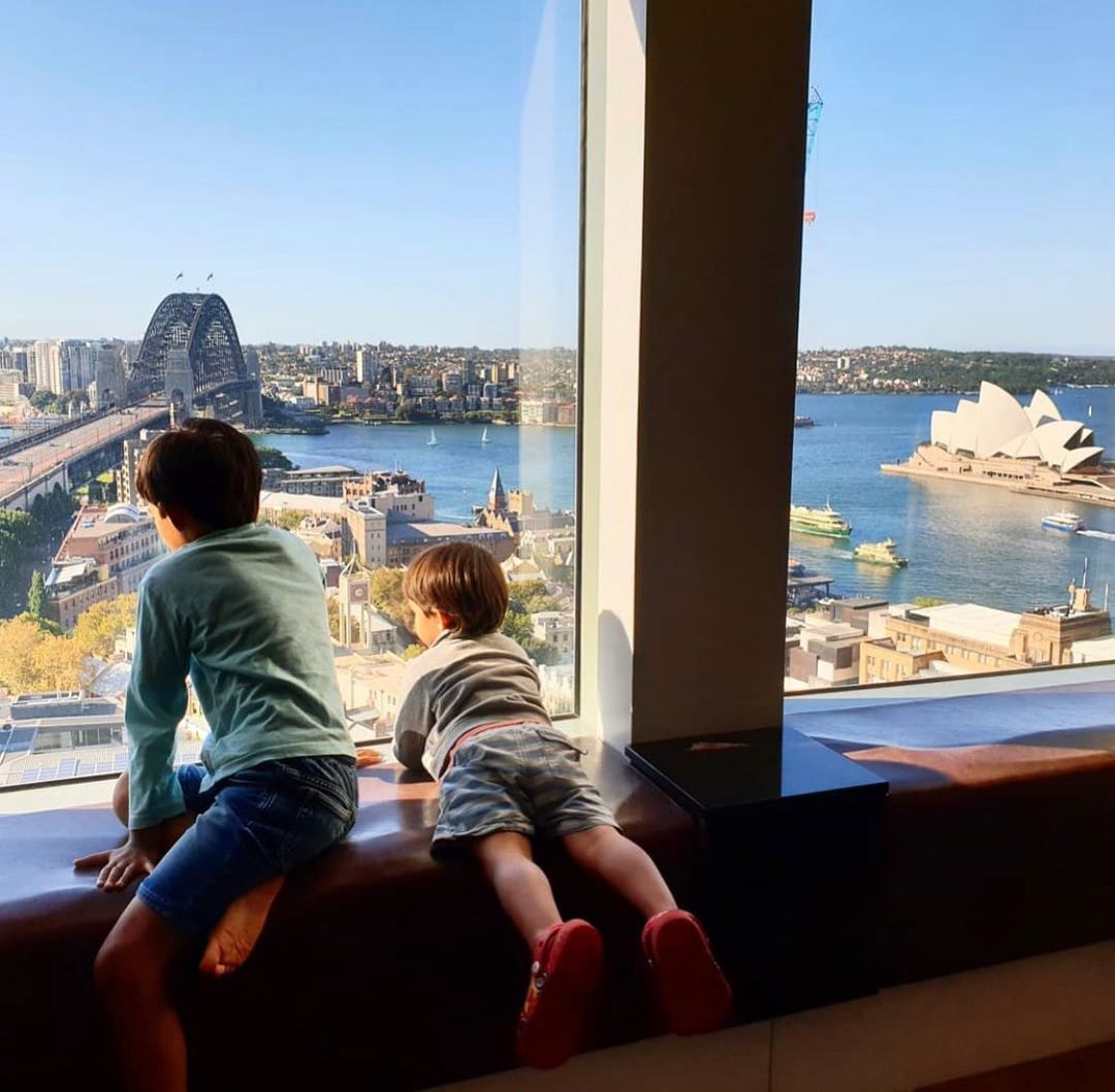 Shangri-La (@shangrilahotels) on Twitter photo A view the whole family will fall in love with
📷 Thanks to 'alyelfwing' for capturing this precious moment at <a href="/ShangriLaSydney/">Shangri-La Sydney</a>
A moment of Shangri-La
#shangrilamoments #myshangrila A view the whole family will fall in love with
📷 Thanks to 'alyelfwing' for capturing this precious moment at <a href="/ShangriLaSydney/">Shangri-La Sydney</a>
A moment of Shangri-La
#shangrilamoments #myshangrila