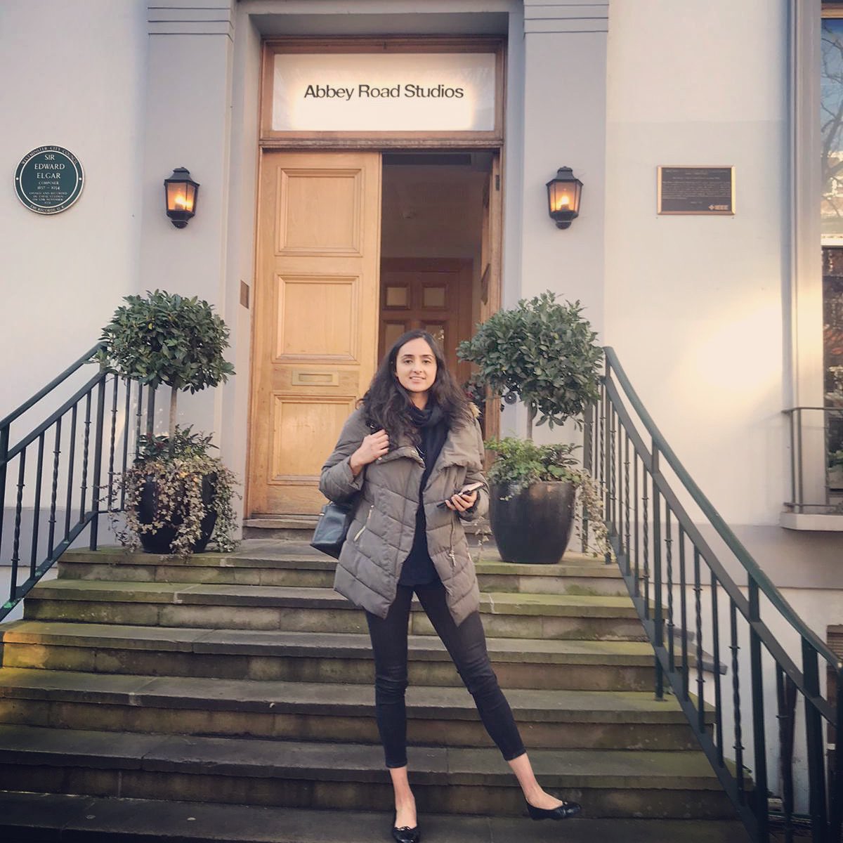 Sania_25's tweet photo. Celebrating 5 years @AudienceNet ! 🥳 Lots of memories so far, and fun along the way. #research #data #impact #music https://t.co/73Xtck3ox8
