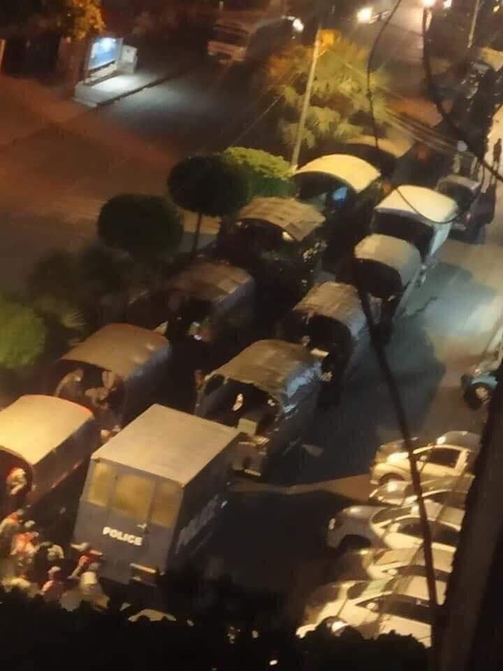 hnineiwutyi2188's tweet photo. Illegal Searches n Seizures in SanChaung; Last Night , on Mar 10, numerous armed troops raided every house in SanChaung as they lost a rifle (that s what they said), n arrested some no apparent reasons.

STOP ONSLAUGHT
#Mar11Coup
#WhatsHappeningInMyanmar https://t.co/5vic6n3SPy