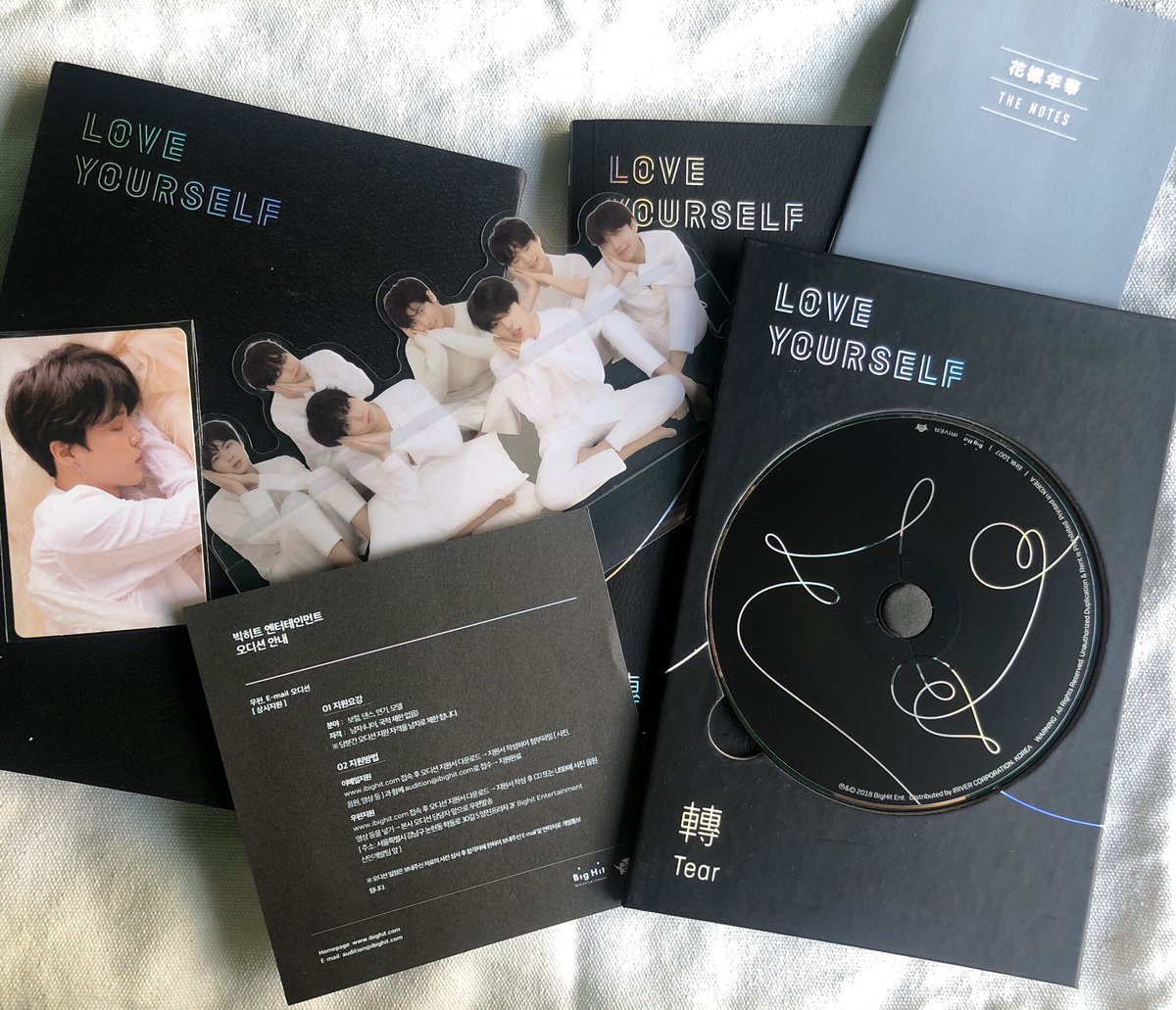 parkjiminieee_7's tweet photo. thank you @skyminph_ for securing this item for me!! worth the wait but had to sell it to another one who will love it just the same because i already got an extra. but, got it safe and secured!! til our next 💜

 #SkyMinPh_Feedbacks https://t.co/zKjUm5l83g