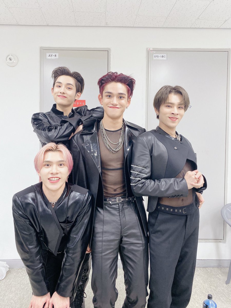 dscwind's tweet image. this definitely started off ironically and now they cant stop