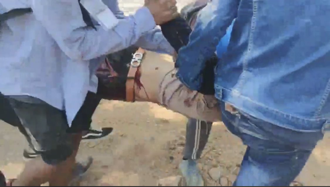 MilkTeaMM_MTAM's tweet photo. TW // Death ! 11:05am: In North Dagon Tsp,Yangon. Military Terrorists shot protesters with live bullets without warning. One at the front role got headshot &amp; died on the spot. Other man also got shot &amp; now in critical condition. #WhatsHappeningInMyanmar #Mar11Coup https://t.co/8WhxMS44I2