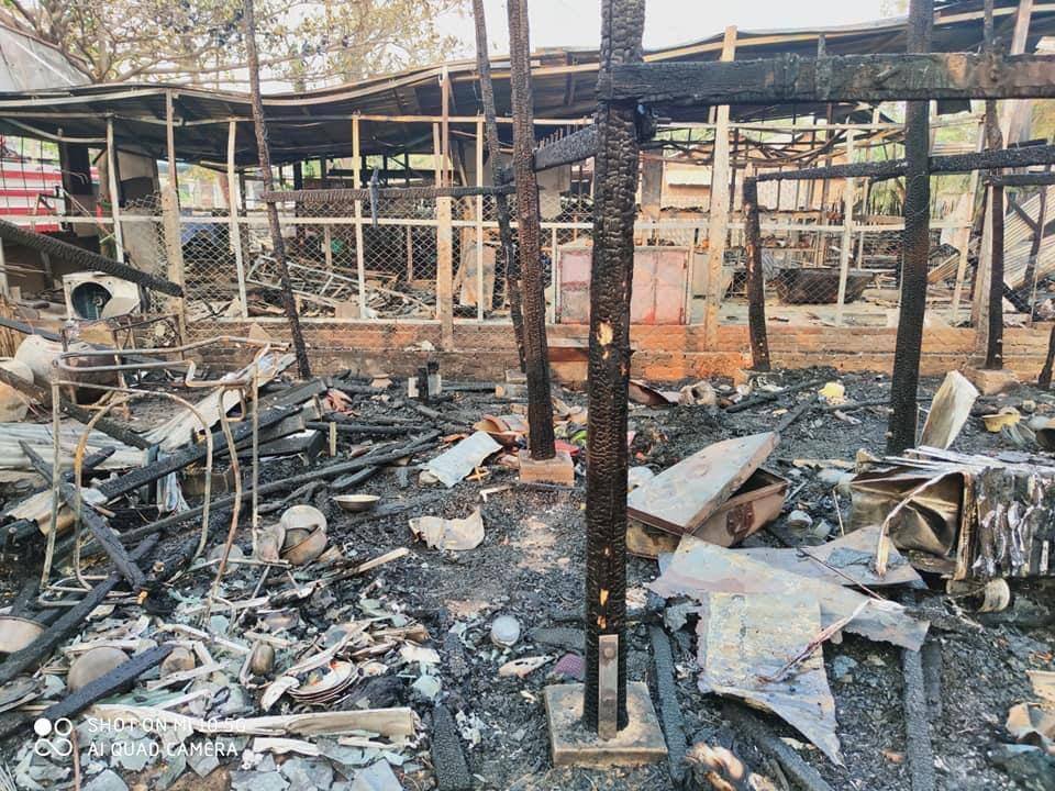 In Magway, two houses were set on fire by Terrorists on March 11. The houses were completely destroyed. <a href="/UN/">United Nations</a> and the world, are you still watching the state terrorists deliberately harass and kill people that easily?

STOP ONSLAUGHT
#Mar11Coup
#WhatsHappeningInMyanmar