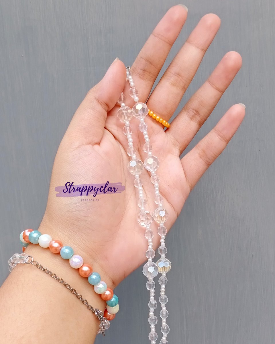 bleksyugar's tweet photo. Hy mutualku 🥺
Mon maap tiap muncul minta help RT doang hshshshs 😭
Buat yang mau beli strap masker / konektor / one set (konektor + strap masker) bisa dm aku yaaa. Atau bisa cek di ig @.strappyclar
Start from 15k ajaa 🥺
Makasi banyak semuanyaaa. Ini beberapa contohnya ya 🥺 https://t.co/fBriDqrLFS