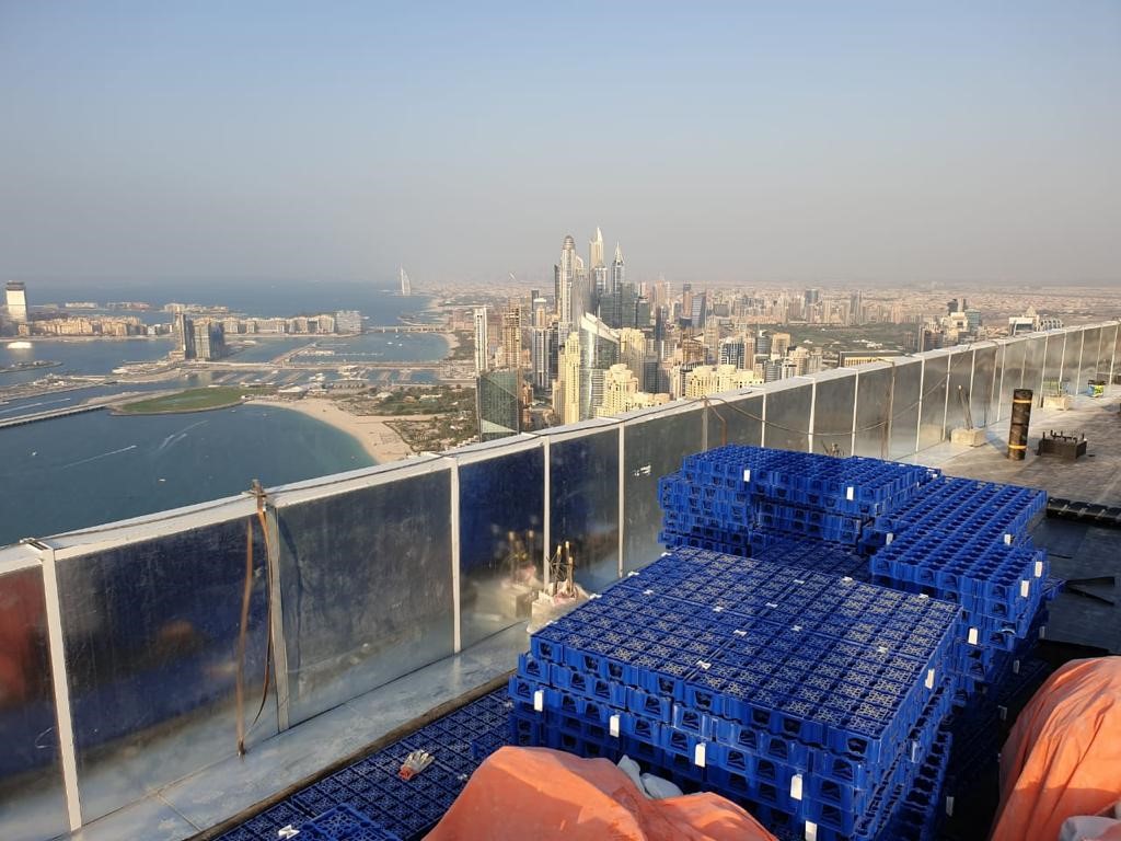 PolypipeME's tweet image. Our award-winning water management solution #Permavoid was supplied to a multi-use development. The blue roof was installed to help reduce flooding, using Permavoid for attenuation. Due to strength &amp;amp; modular design, it can be tailored to fit site requirements.
#WaterManagement