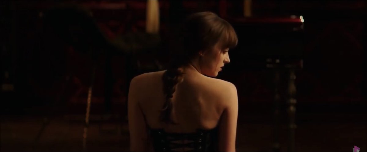 дакота джонсон 50 оттенков свободы. кристиан грей и анастейша в красной комнате. фильм 50 оттенков серого кристиан грей. 50 оттенков сцена в красной комнате. мистер грей 50 оттенков серого красная комната.