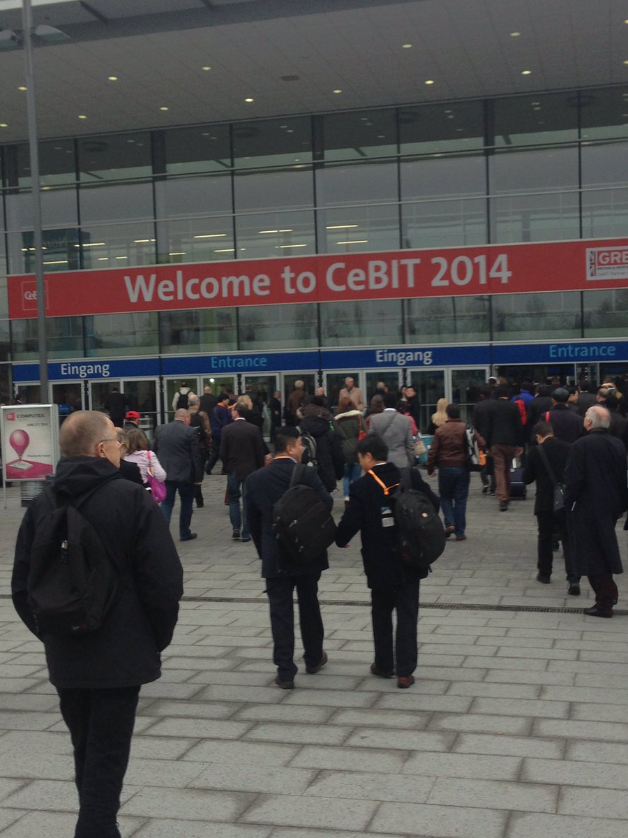 micha06de's tweet image. Heute vor sieben Jahren. Die älteren unter uns werden sich erinnern. #Cebit