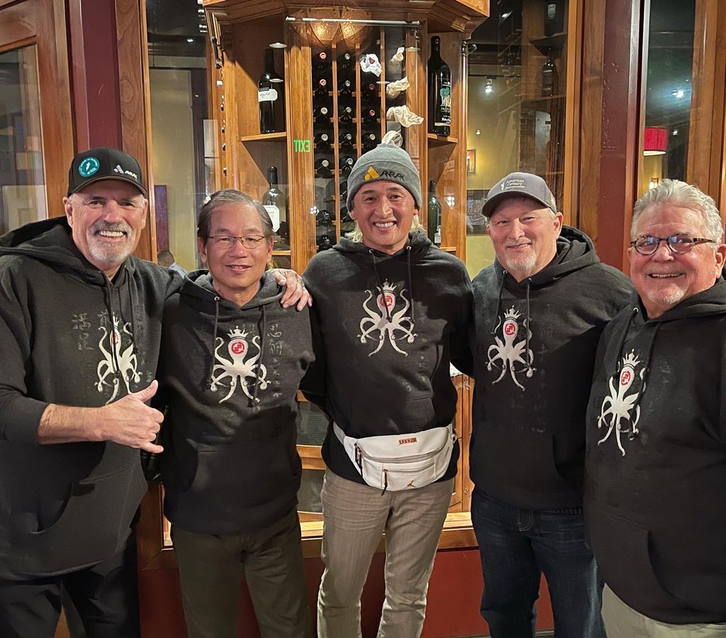 MikuniTaro's tweet photo. Having our #VaccineParty at #SutterSteakHouse! It looks like we’re about to rob a bank but actually discussing how to help #CharitableOrganization(s) with our golf tourneys! 🙏🏻 #Friendship #BuzzOates #Anrak #Mikunisushi https://t.co/vq0qensne7