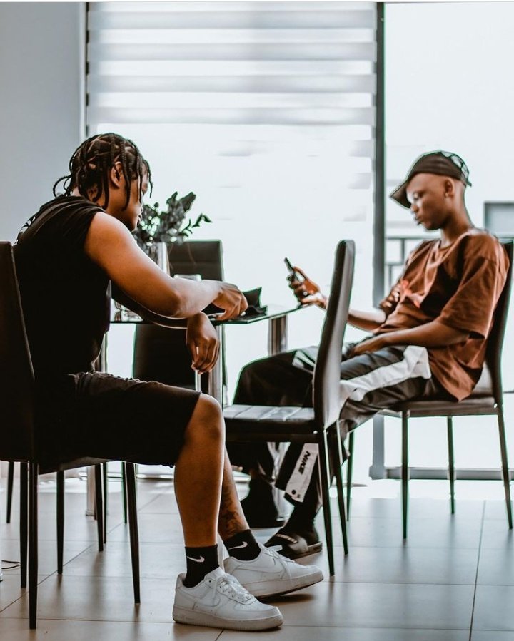 ThePlvgM's tweet photo. Two GOATS Linked Up Zoocci Coke Dope @Zoocci_CokeDope And Blxckie @blxckie We Hope Their Cooking #PiffAudio https://t.co/RBVVBLiVBM
