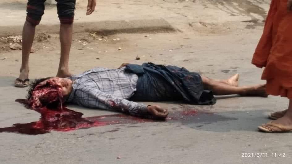 Tw// blood 
Myaing Code Red 🚨🚨🚨
Another headshot 
In Myaing,Magway 
Please save us 😭🙏🙏🙏

STOP ONSLAUGHT
#WhatsHappeningInMyanmar
#Mar11Coup