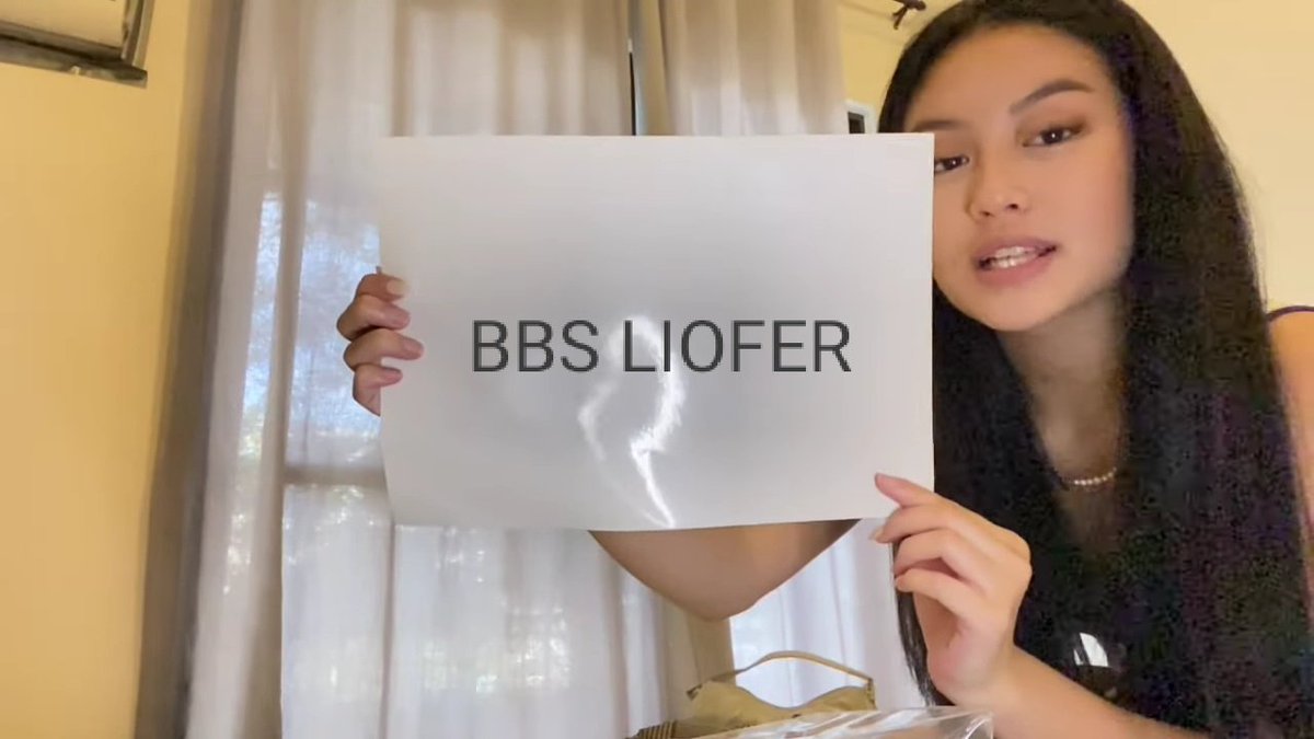 lallaiina's tweet photo. Ashley be like :

BBS LIOFER https://t.co/nrC4mBMUaC