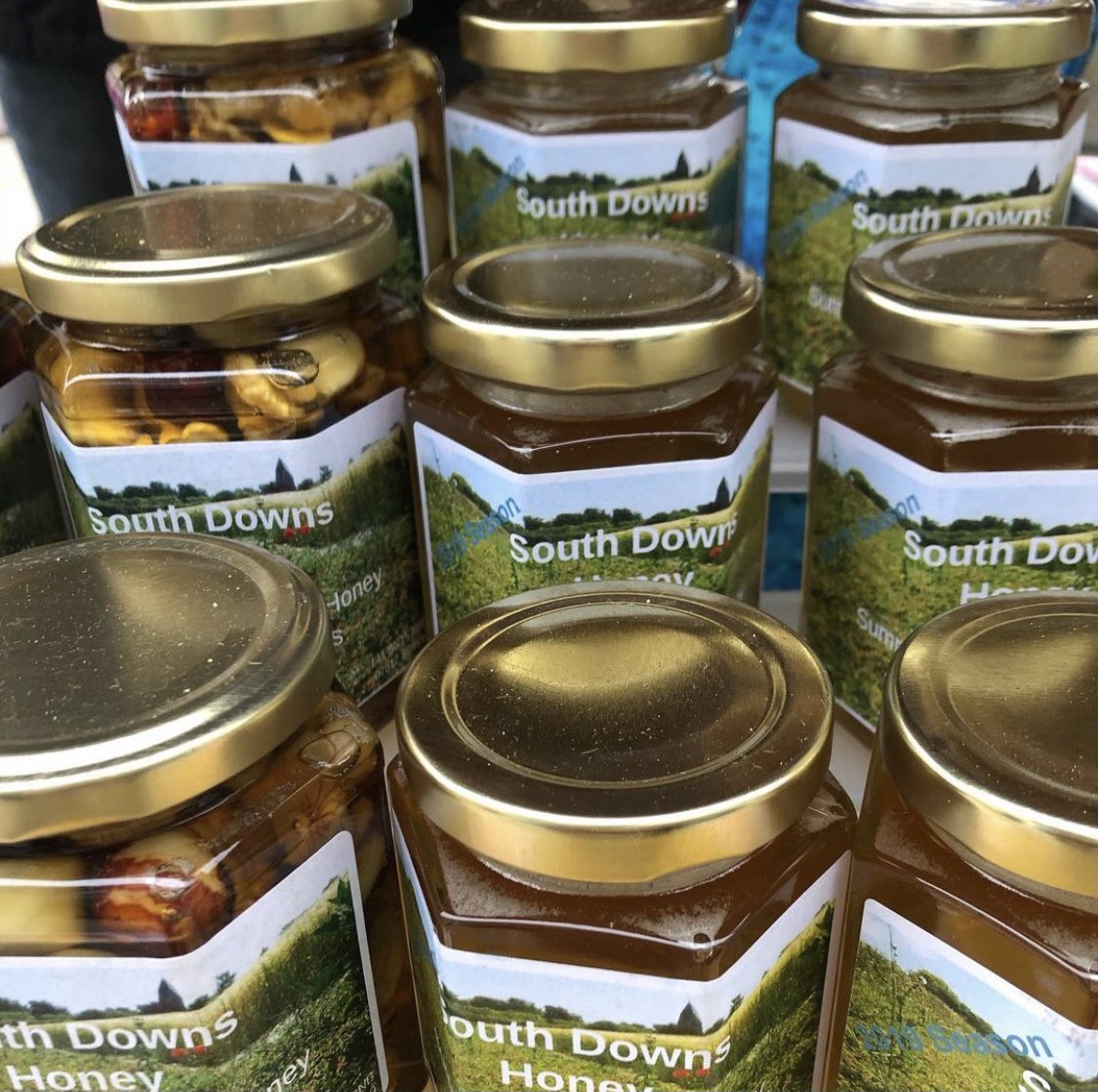 I’m Sharon, half the Worthing Journal, I also run <a href="/FarmersMkt_BN12/">THE GREAT LITTLE FARMERS MARKET CIC</a> and so happy we are back with our first farmers market Sat 3rd April #Goring #Worthing (food only)