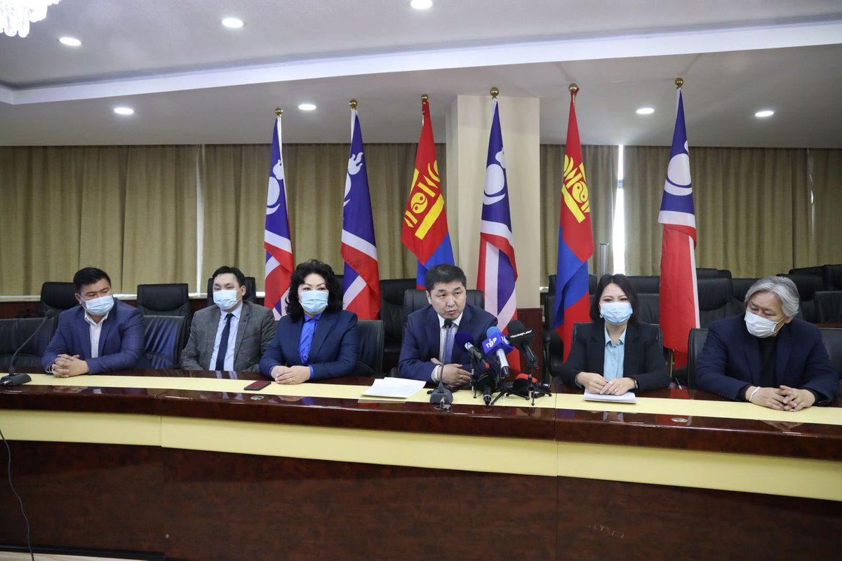 Хурцын хонины хонхорт Бадамжунайгийн ипотекийн зээлээр амьдрагч Энхбаярын оймсны шивтэр О.Баасанхүү: Одоогийн Ерөнхийлөгч АН-аас нэр дэвших сонирхолтой байвал өрсөлдөөнд оруулна #гэнээ