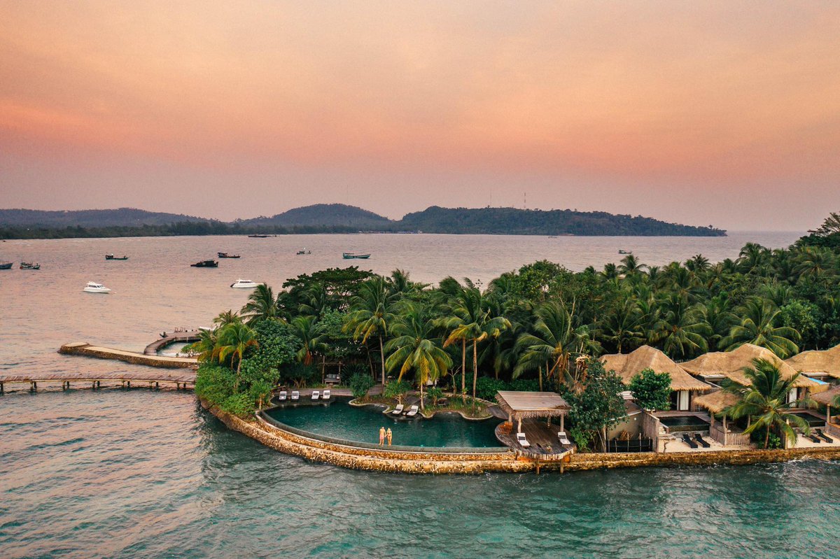 viajandoconpaco's tweet photo. Koh Song Saa, una de las islas privadas de Camboya 🌍🏝️
#travel #viajar #camboya #islaprivada #ferrol #coruña https://t.co/Chxf21s9m0