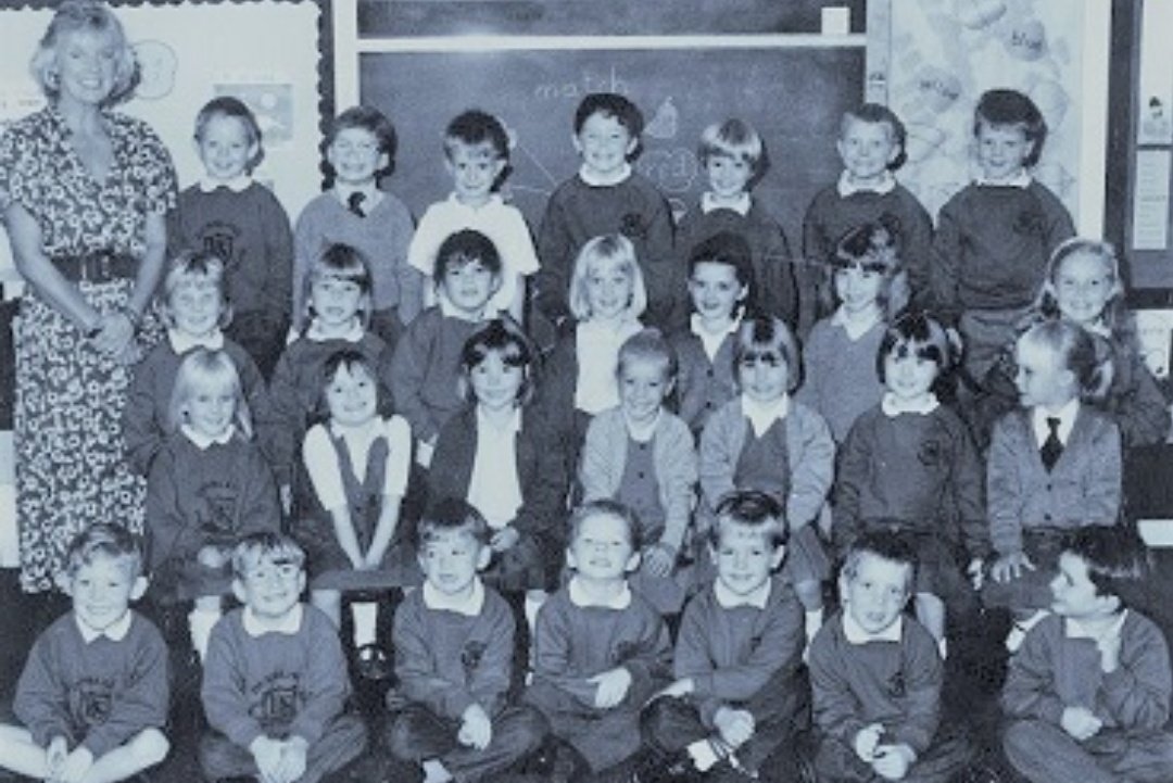 rantnravenhvfun's tweet photo. 25 years since the Dunblane tragedy, bless all your sweet souls, still makes me cry all these years on 🙏🏽💙 https://t.co/c0ZfEkSxos