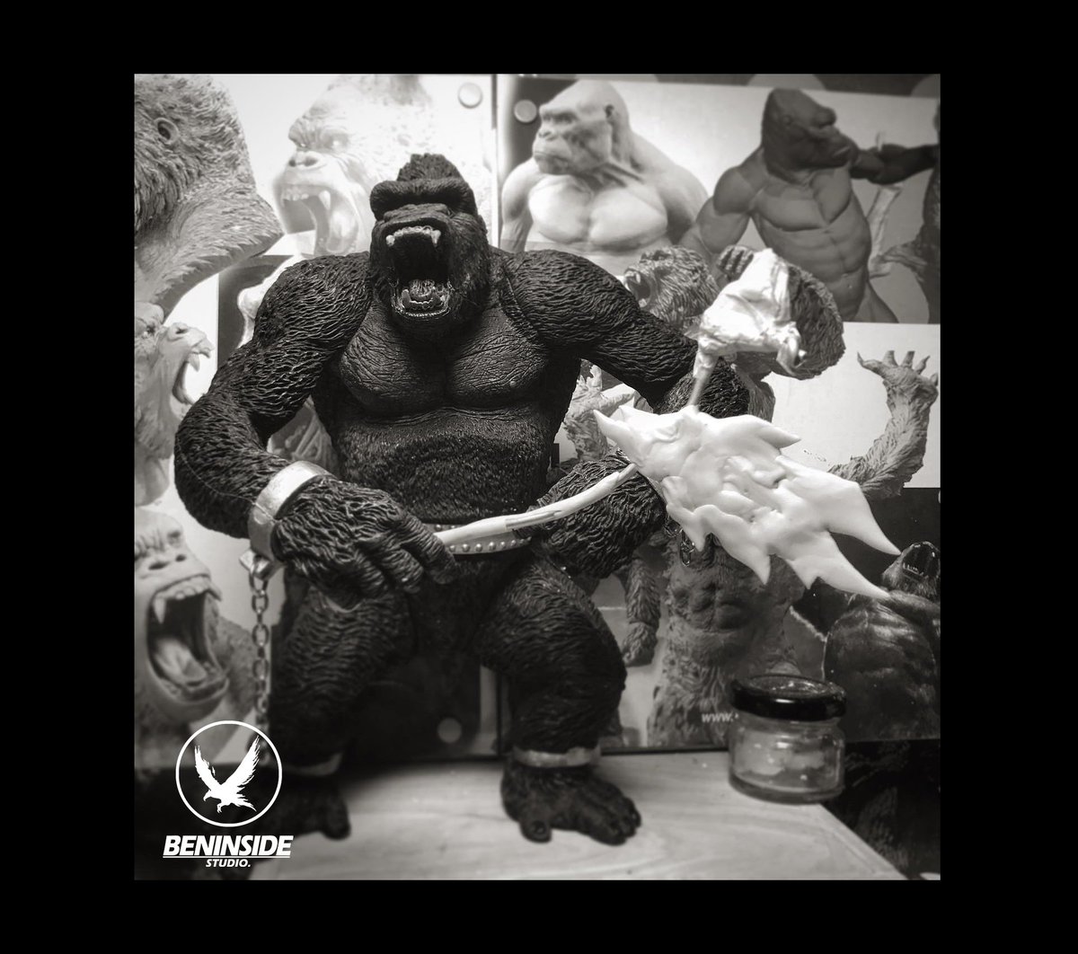 BeninsideAvt's tweet photo. He deserves it!!
Battle Aex of Kong (2021)
Duel of King Of The Monsters
“Kong” (2021) Prototype 25cm.
Sculpt by Beninside
#Kong #Kong2021 #godzilla #GodzillavsKong #titanus #Kaiju #sculpt #monstersverse #legengary #Beninside #beninsidestudio https://t.co/yVzG9zjgSP