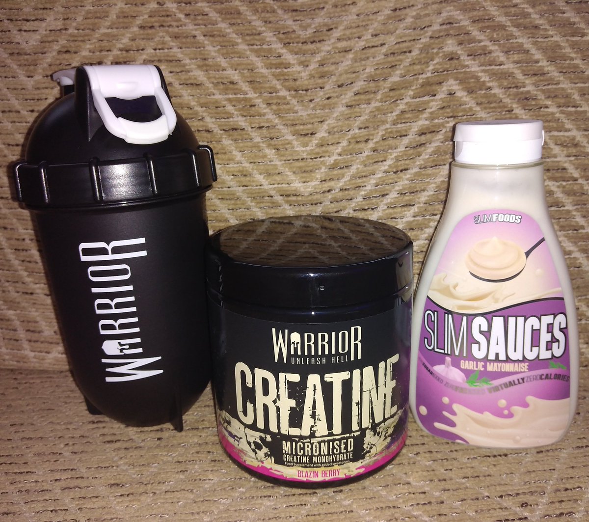 SamWills16's tweet photo. Look at the new products I got 🙌🏻
Some amazing flavours to choose from 😁
Use my code WSGIZT2F to get a discount on https://t.co/v0jXdFPcVT
#WarriorSupplements #WarriorSupps https://t.co/XoJTTZCMBv