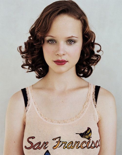 Happy birthday to Thora Birch!
(My celeb crush growing up       ) 
