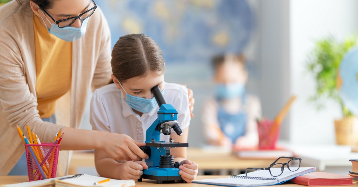 fishersci's tweet image. Living abroad isn’t always easy. Read how two researchers were able to connect with their homeland by teaching science to kids in their native tongue. ow.ly/bPMD50DW97B

#nativescientist #science #fisherscientific