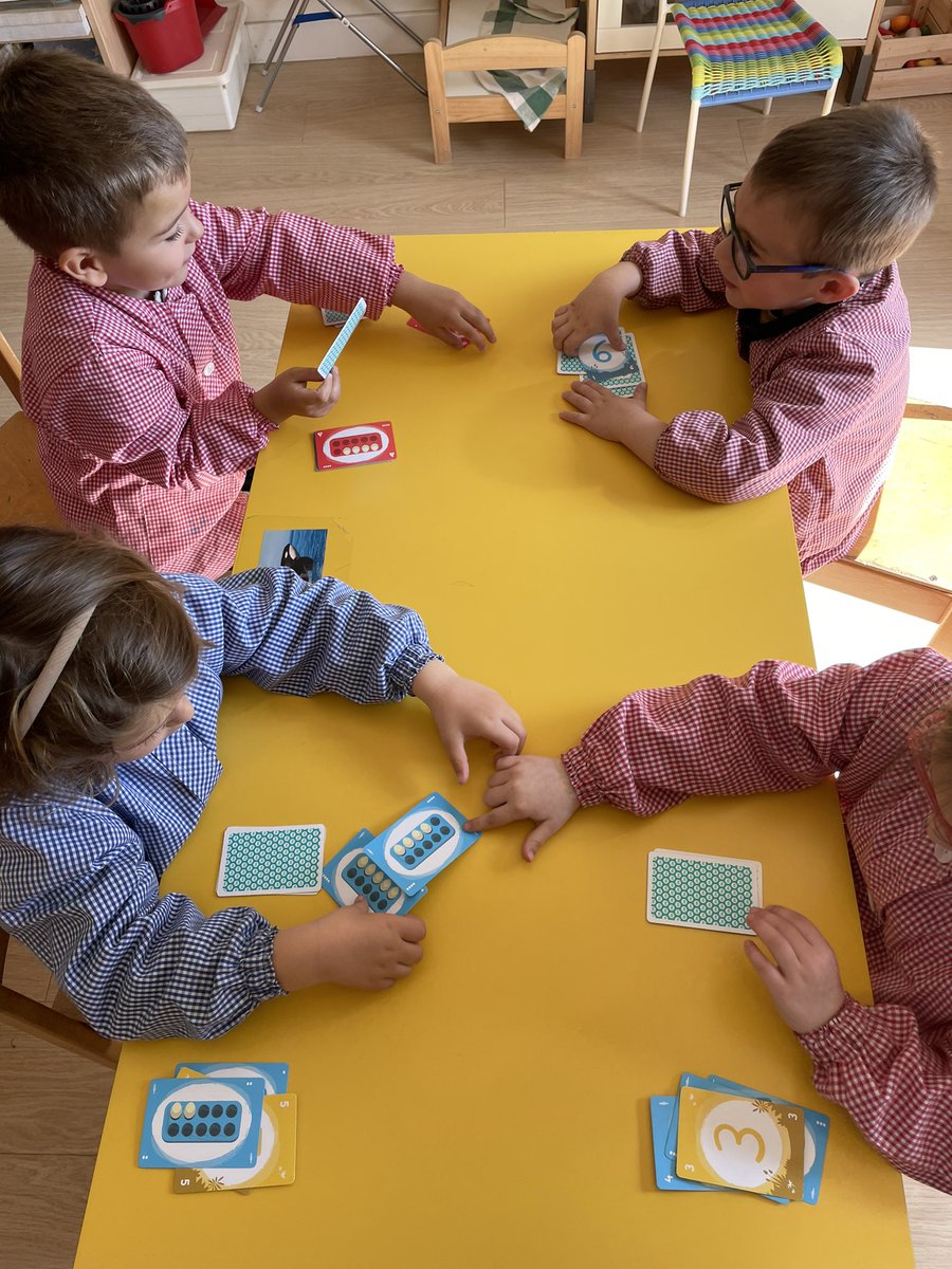 Anna Diaz tweet media