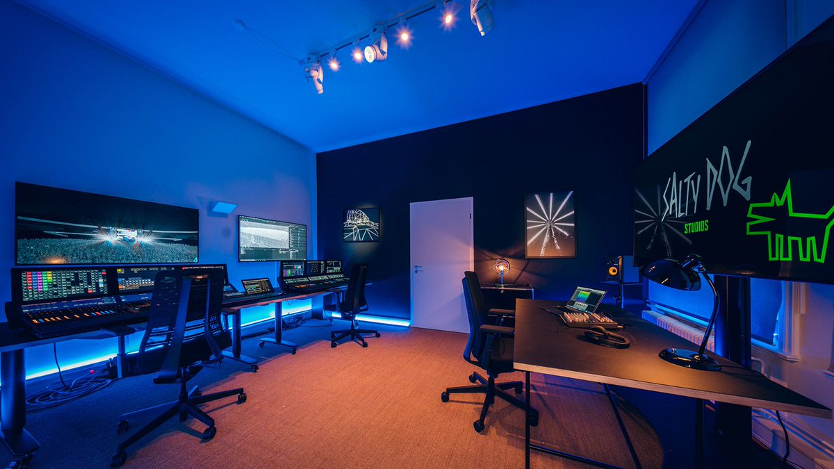 GermanLightProducts (@glpimpression) on Twitter photo impression FR1 TM emphasises stylish atmosphere in Salty Dog Studios
LD Jerry Appelt's new pre-programming studio provides comfort in prime Hamburg city centre location.
<a href="/JPAppelt/">Jerry Appelt</a>
#impressed #WGAF #KeepTheLightOn #impressionFR1TM
👉 j.mp/3bCOR4s impression FR1 TM emphasises stylish atmosphere in Salty Dog Studios
LD Jerry Appelt's new pre-programming studio provides comfort in prime Hamburg city centre location.
<a href="/JPAppelt/">Jerry Appelt</a>
#impressed #WGAF #KeepTheLightOn #impressionFR1TM
👉 j.mp/3bCOR4s