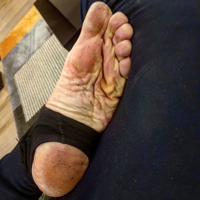 DemianaOlga's tweet photo. My Feet Yesterday after some morning walk
#Feet #feetphotography #footpics #dirtyfeet #FOOTFETİSH #footfetısh #barefoot #barefooting #barefooter  #solescloseup https://t.co/LDSdENDfGK