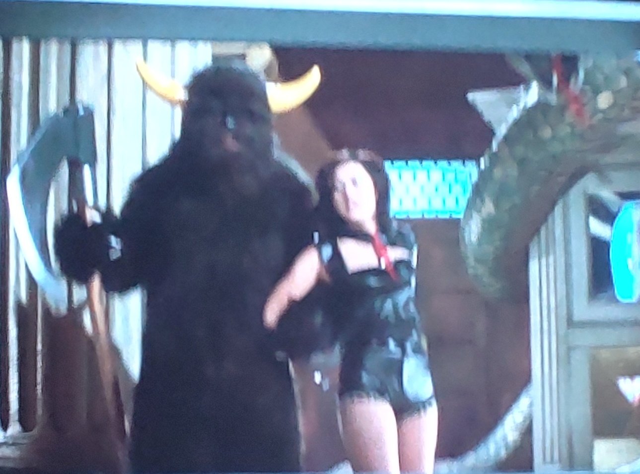 Emiko Yamane Gwarning 惑星大戦争という映画に何故かミノタウロスが出てきます 10代の浅野ゆう子が素敵 T Co Yjt59tv1er Twitter