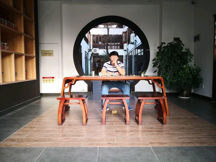 Hi friends how are you？I am Jetty from China.  I am doing international business for more than 10 years.  
We can also help clients from overseas buy different products from China. please contact with me if needed.