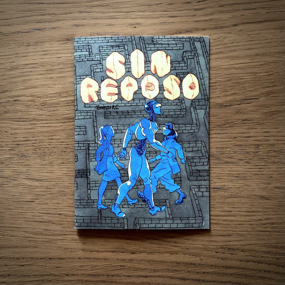 _davidtr_'s tweet photo. 070. Sin reposo. Ernesto RC. Underbrain Books. 2019. @underbrain #ErnestoRC #underbrain #underbrainbooks #comics #comicbook #fanzines #ilustracion #illustration #11Marzo #Year2021 #davidtr https://t.co/OL6oB4XNcC