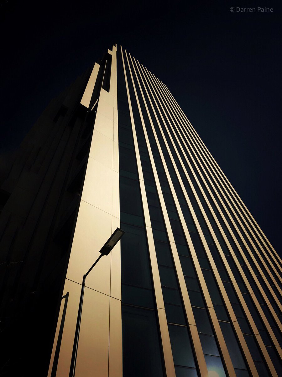 #architectural #photographer #photography #high #shadow #lamp #lines #street #london #city #sky #dark #golden #sun