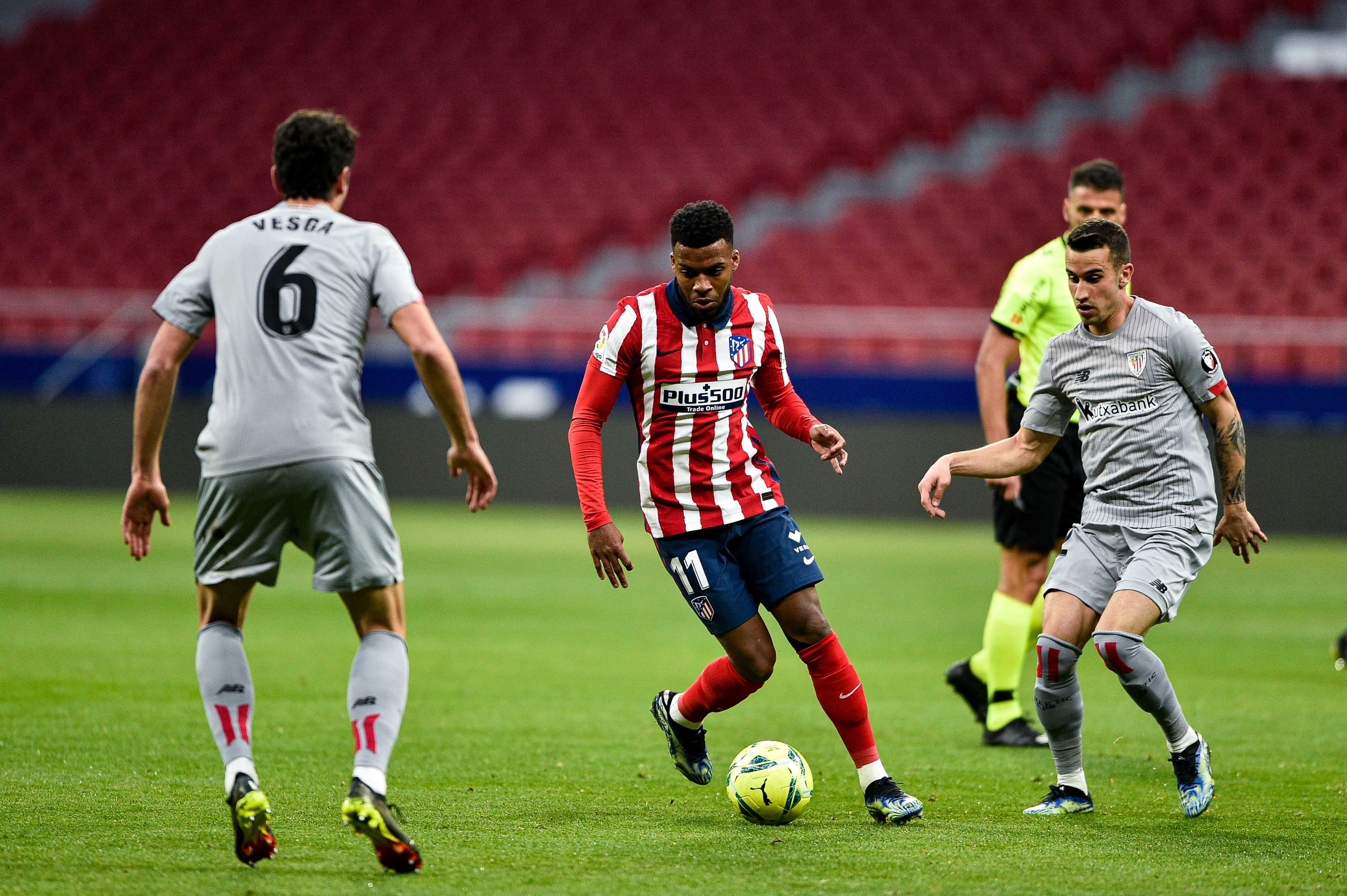 Атлетик бильбао атлетико мадрид сегодня. Атлетик бильбао баски. Атлетико мадрид 0 1 1 0 1 атлетик бильбао. Атлетико мадрид атлетик бильбао. Атлетико мадрид атлетик бильбао.
