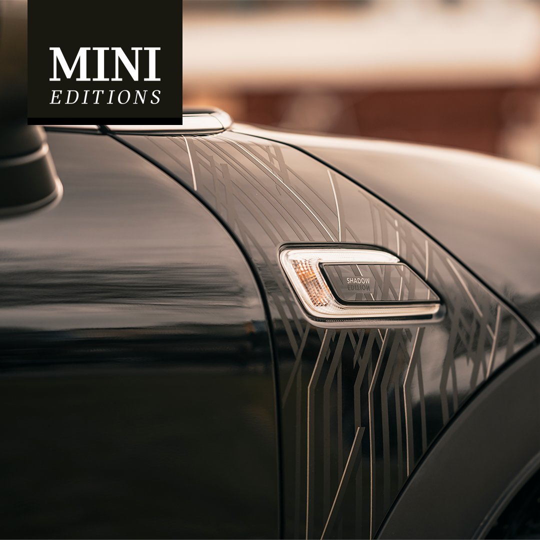 MINIUK's tweet image. Take a closer look. There’s more to discover than meets the eye. The MINI Shadow Edition isn&apos;t just black. It&apos;s metallic, glossy and monochromatic. A midnight black sky with a silver lining.  Are you ready to enjoy the finer details? bit.ly/2Z0avbx #MINI #ShadowEdition