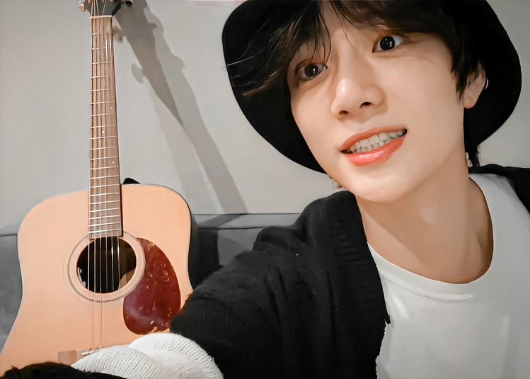 hi!! this is a new thinker account for #TOMORROW_X_TOGETHER’s Choi Beomgyu ! ! please like and rt to spread the word ! !🐾 #범규 #TXT